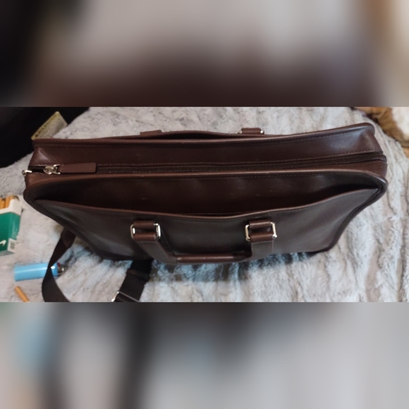 Vintage Coach Genuine Leather Embassy Briefcase 💼 - Picture 4 of 10